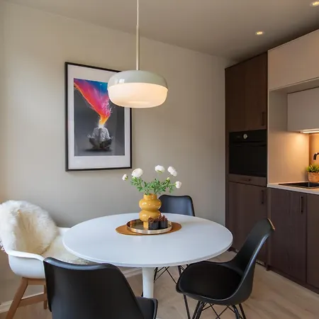 Cosy Flat In Historical Lane 아파트 베르겐