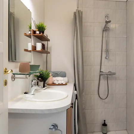Cosy Flat In Historical Lane 베르겐