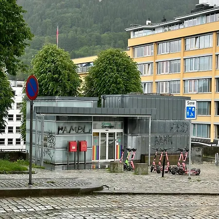 Cosy Flat In Historical Lane * Bergen