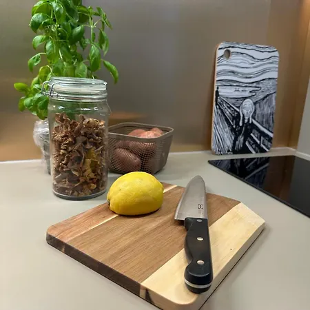 Cosy Flat In Historical Lane *