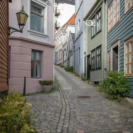 Cosy Flat In Historical Lane Apartment