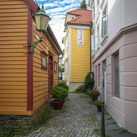 Cosy Flat In Historical Lane