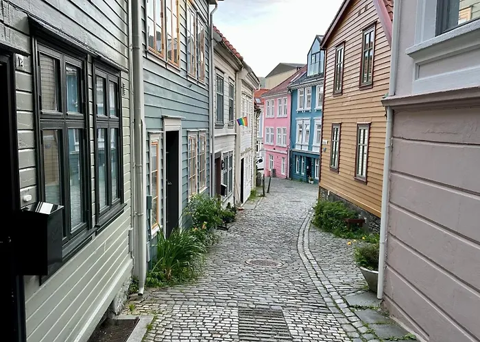 Cosy Flat In Historical Lane *