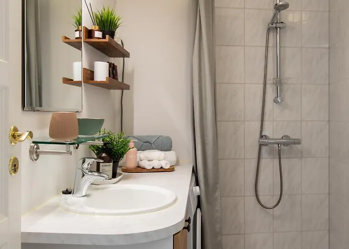 Cosy Flat In Historical Lane Bergen