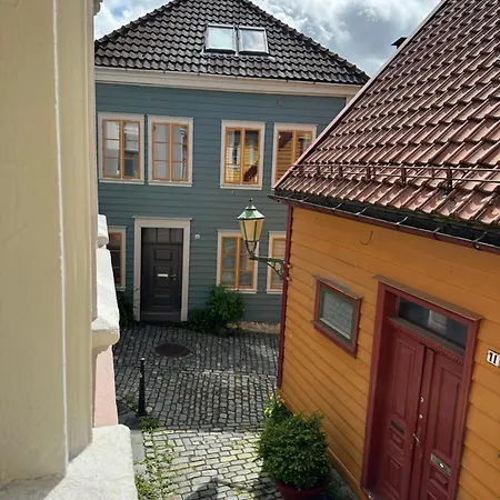 Cosy Flat In Historical Lane Leilighet