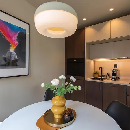 Lägenhet Cosy Flat In Historical Lane *